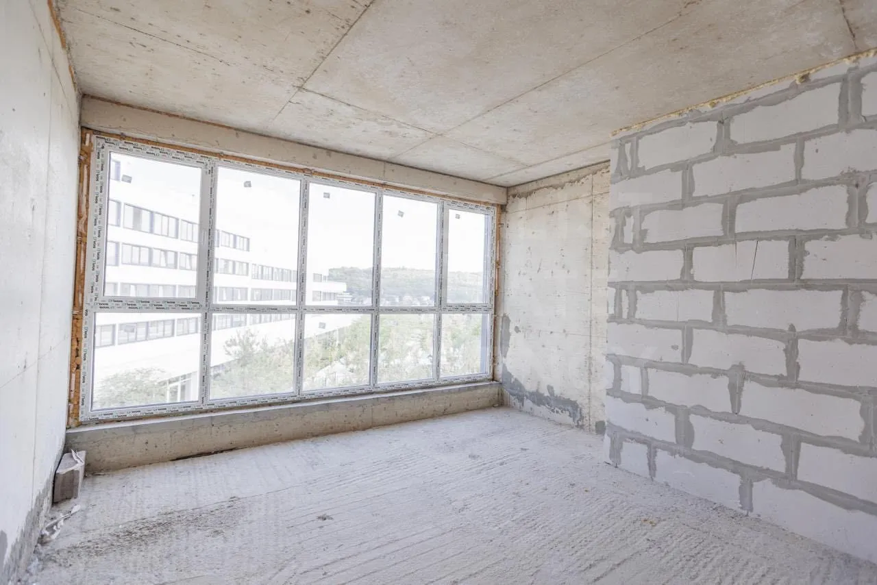 3-этажный дом, 3 комнаты, 166 м² — Изображение 2