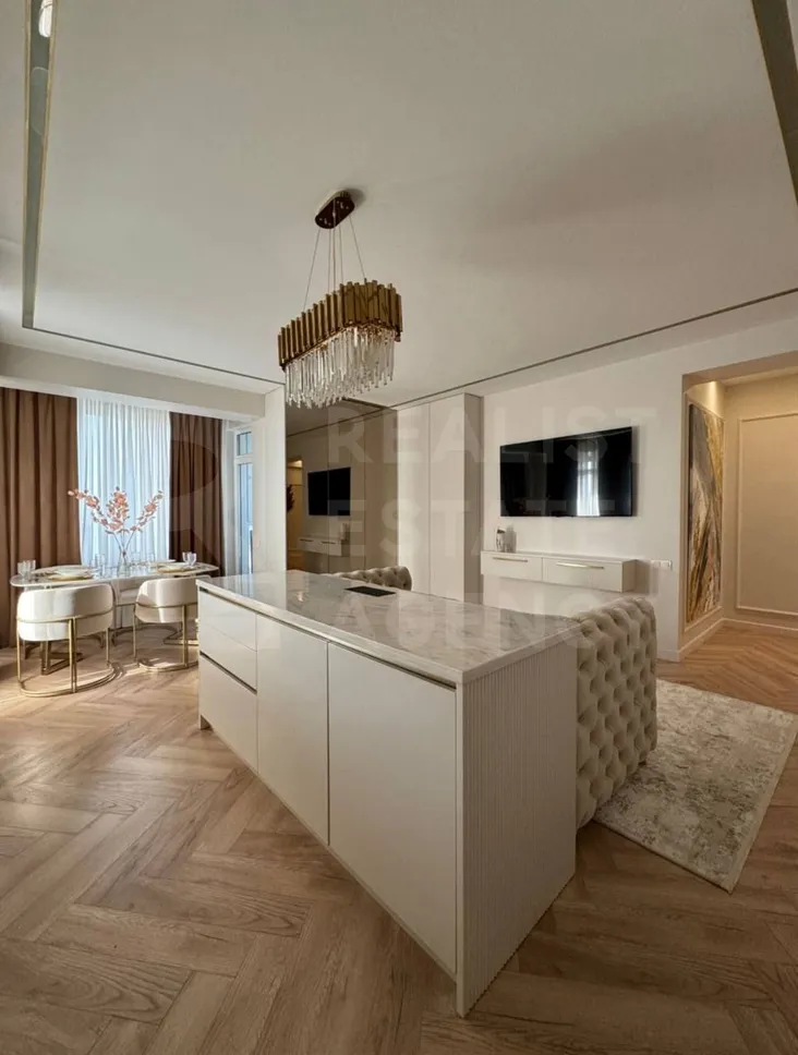 3-комнатная квартира, 103 м² — Изображение 1