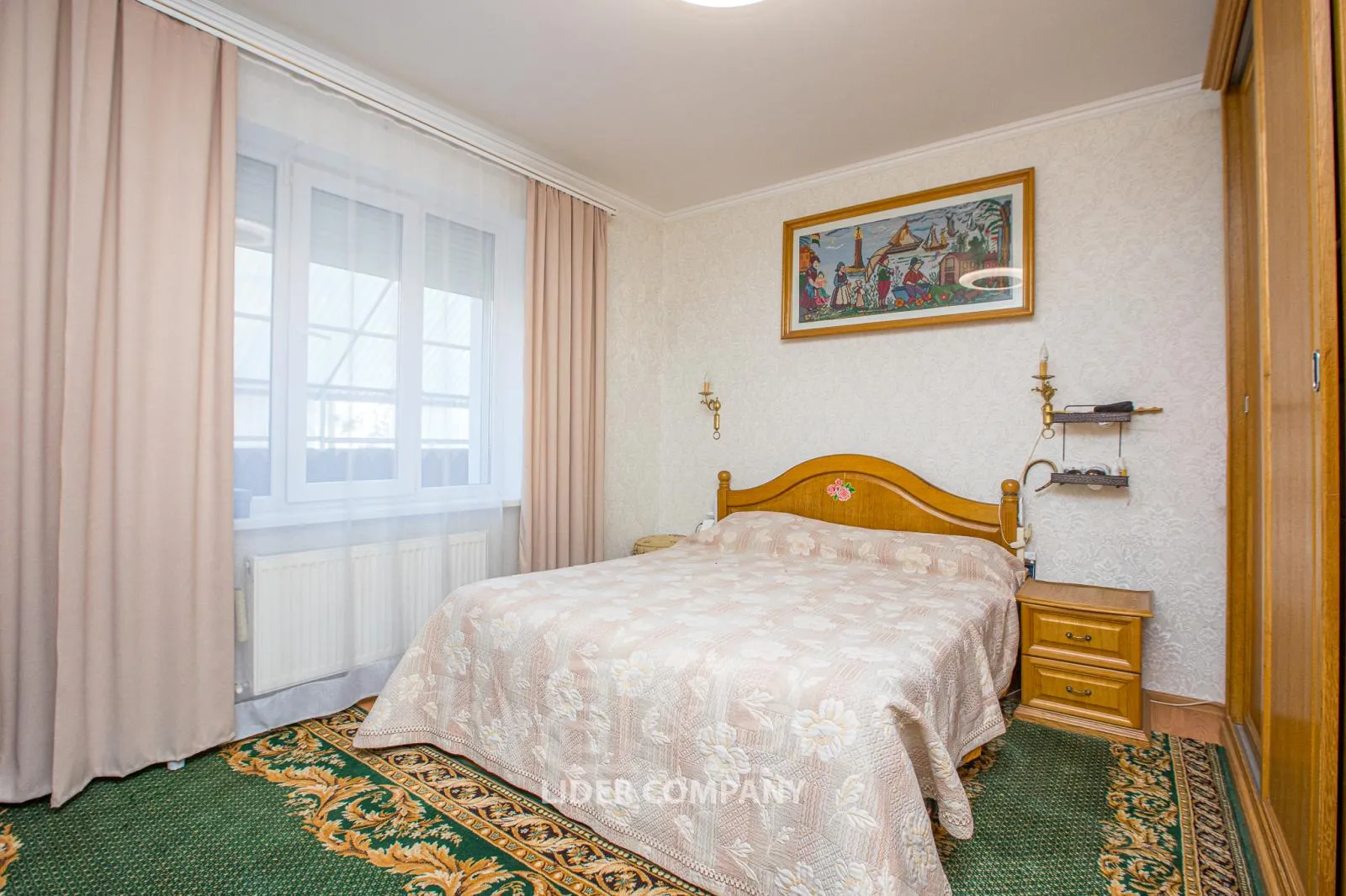 2-etaje casă, 4 camere, 230 m² — Imagine 4
