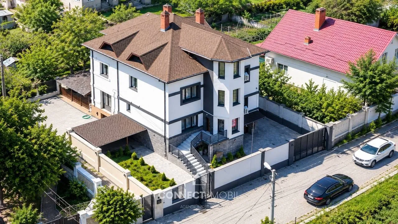 4-этажный дом, 4 комнаты, 217 м² — Изображение 1