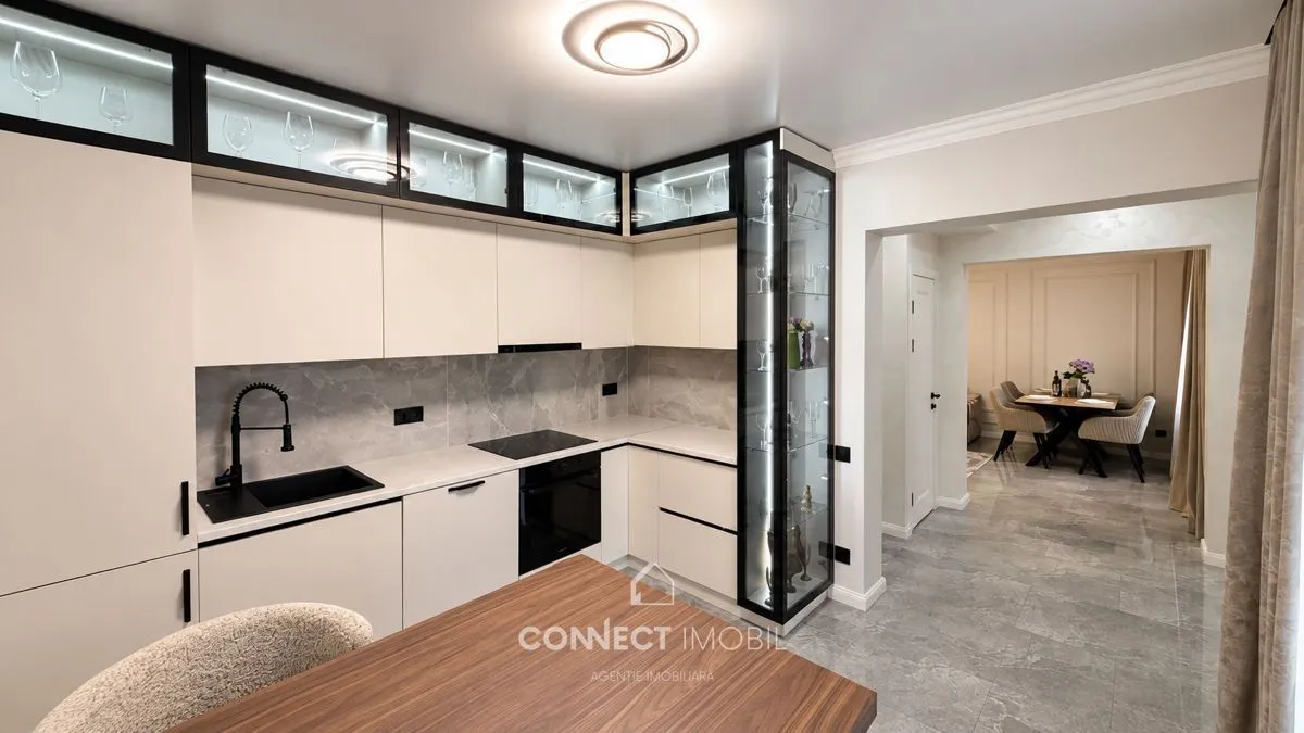 4-этажный дом, 4 комнаты, 217 м² — Изображение 2