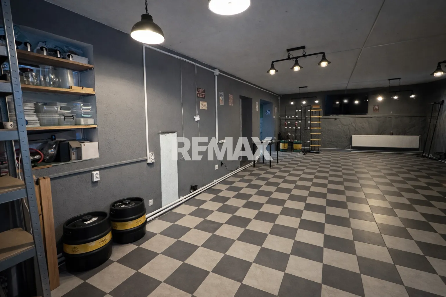 Trade space, 110 m² — Image 10