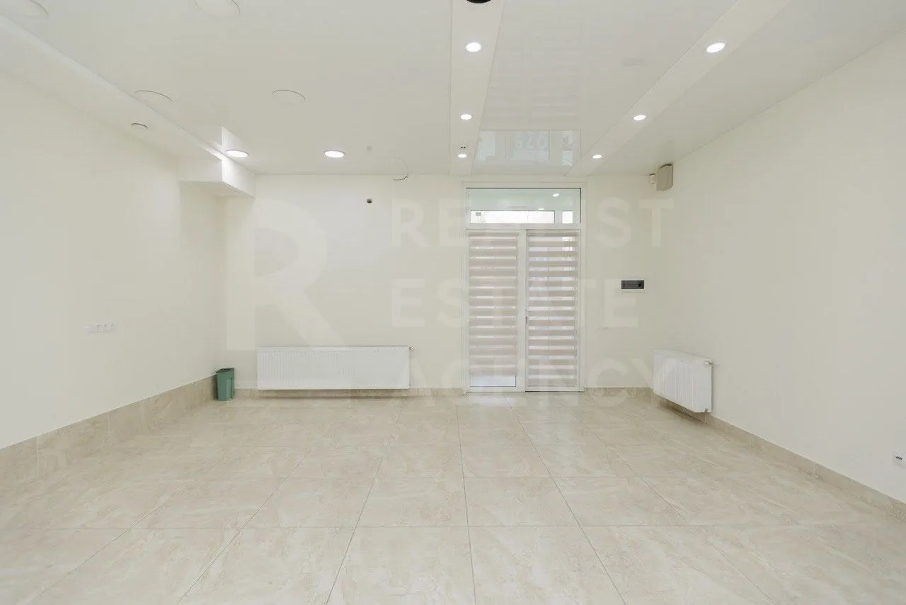 Spațiu comercial, 65.2 m² — Imagine 1
