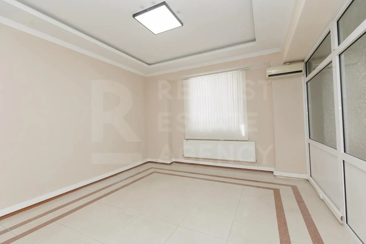 10-camere birou, 320 m² — Imagine 4