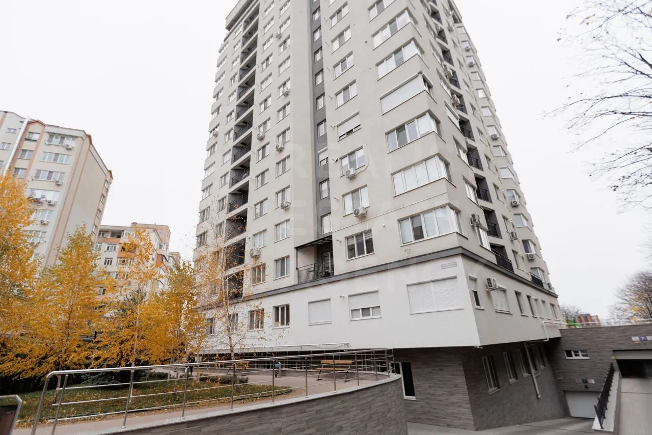Spațiu comercial, 187.2 m² — Imagine 2