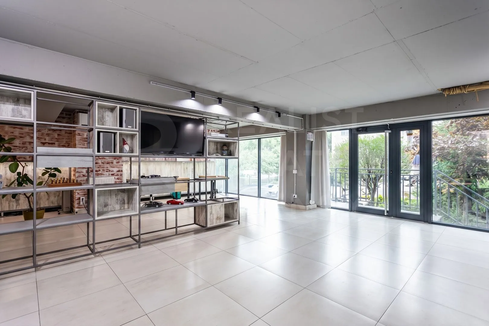 1-комнатный офис, 65 м² — Изображение 3