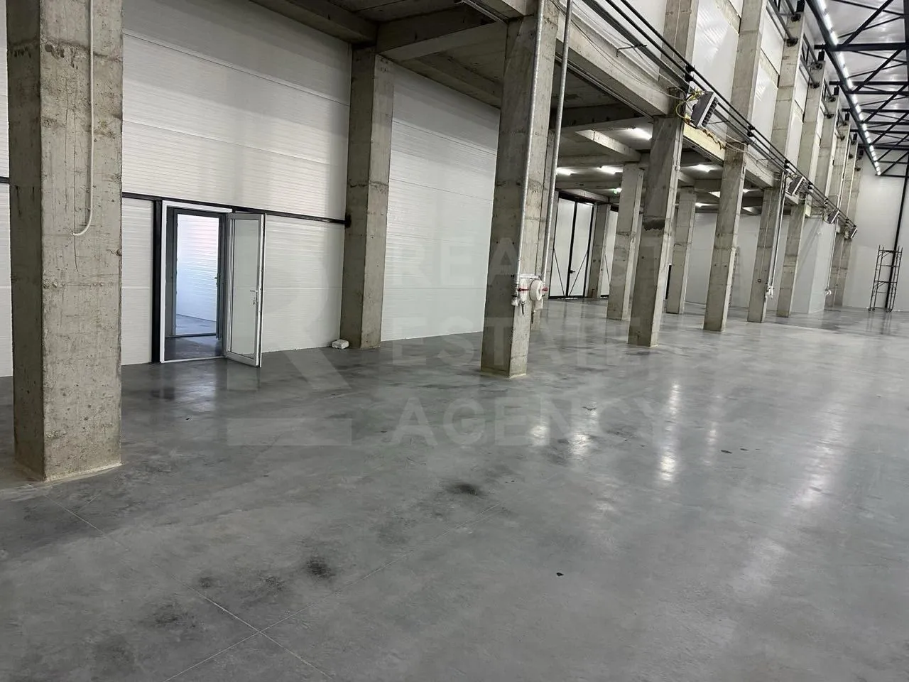 Склад, 4 000 м² — Изображение 4