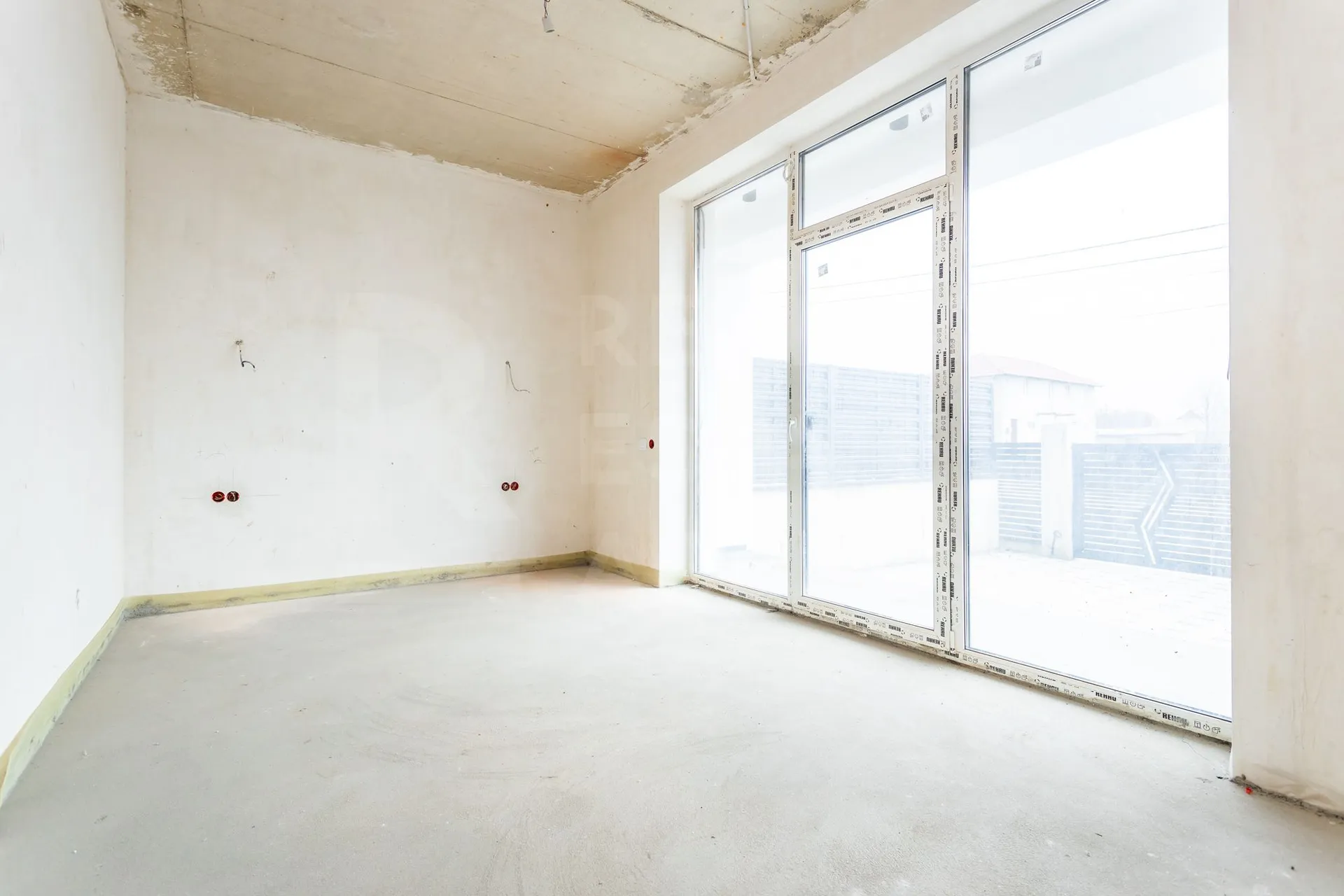 2-этажный дом, 4 комнаты, 190 м² — Изображение 3
