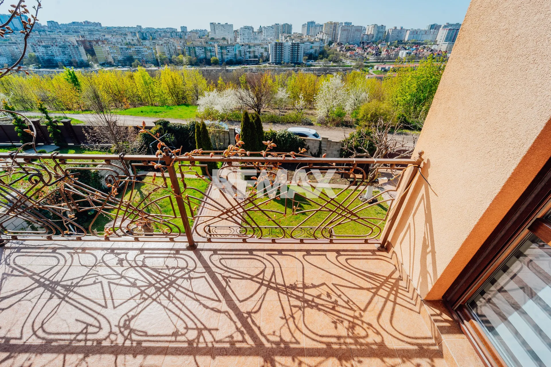 2-floor house, 160 m² — Image 6