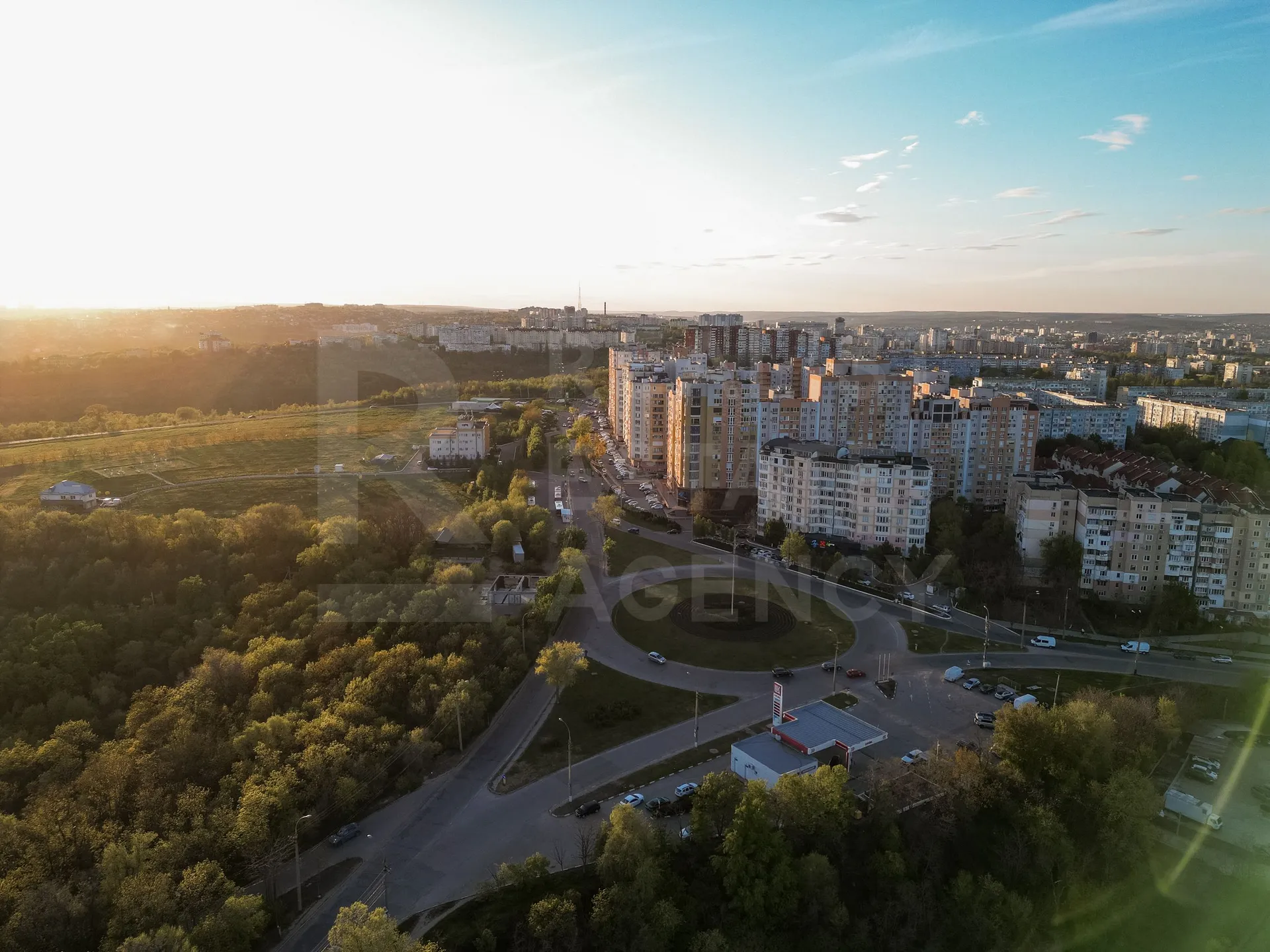 4-комнатная квартира, 95 м² — Изображение 2
