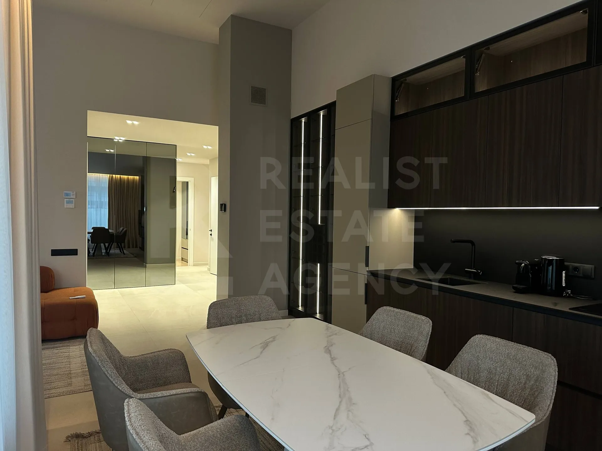 3-комнатная квартира, 95 м² — Изображение 2