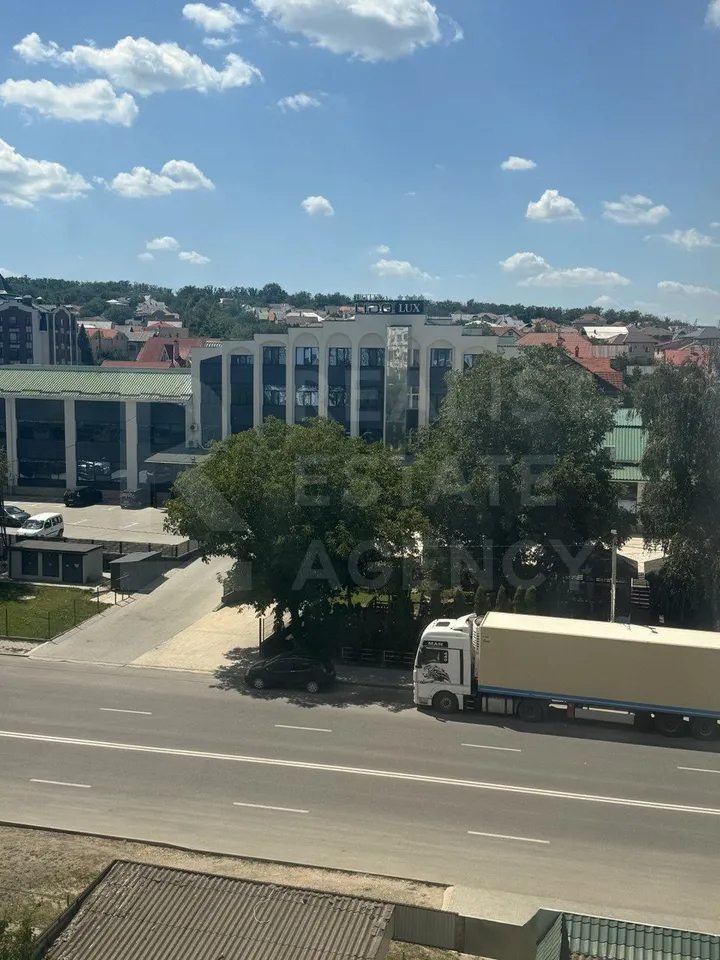 4-комнатная квартира, 80 м² — Изображение 4