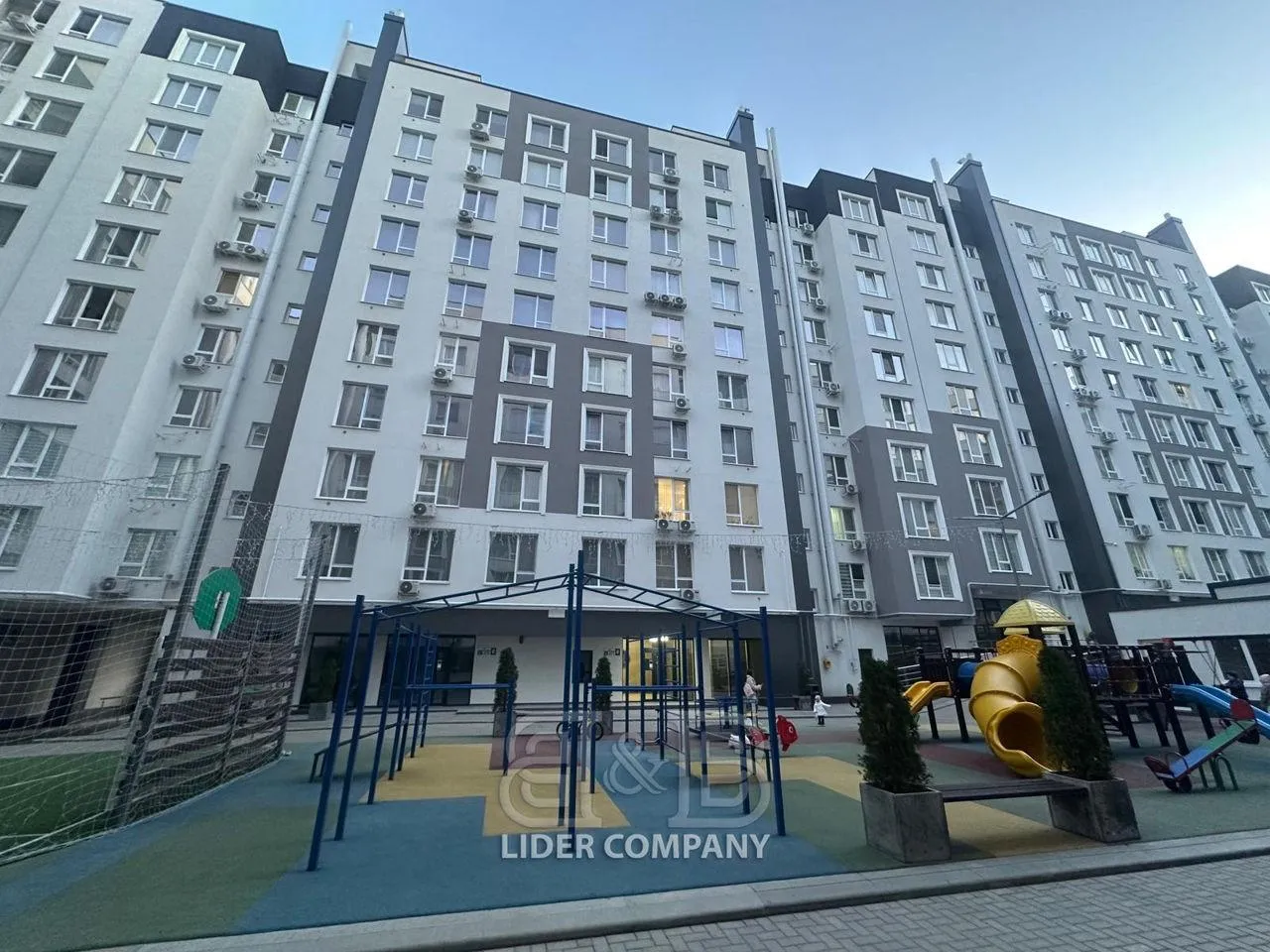 2-bedroom apartment, 84 m² — Image 1
