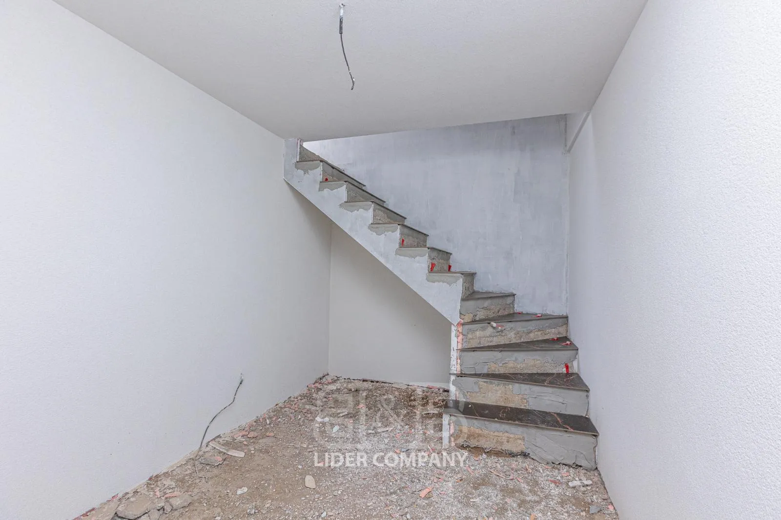 2-этажный дом, 3 комнаты, 136 м² — Изображение 4