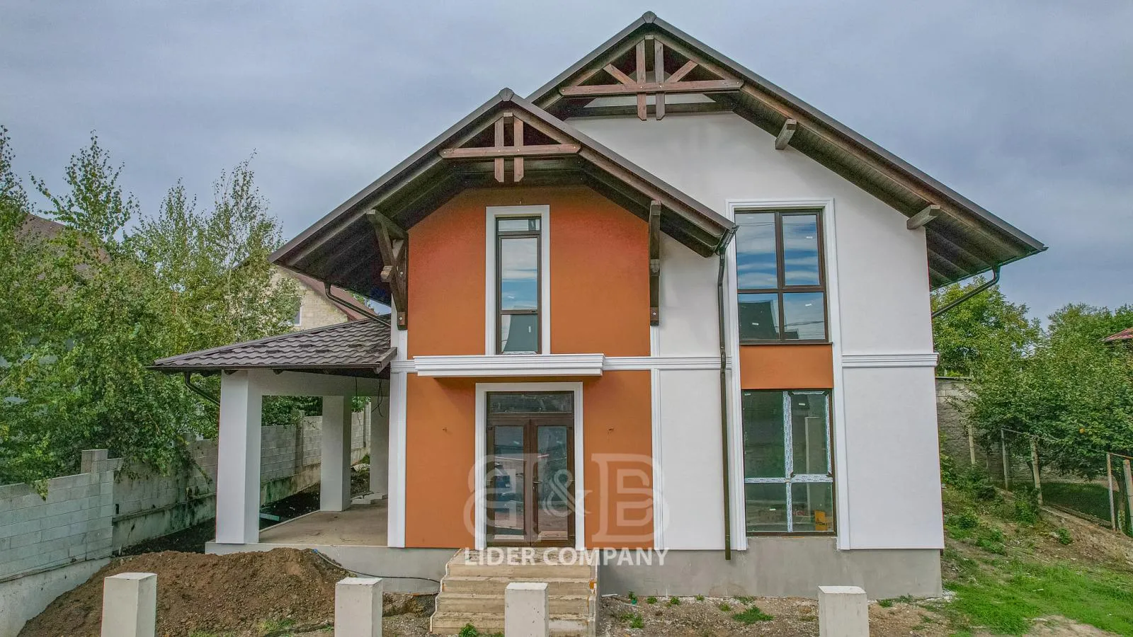 2-этажный дом, 3 комнаты, 136 м² — Изображение 1