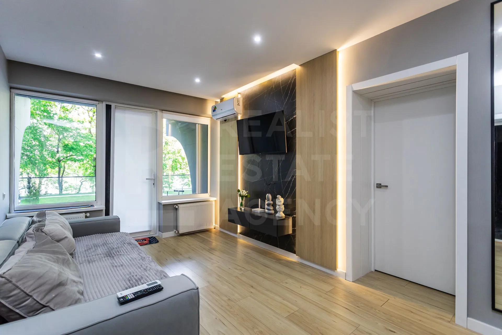 2-комнатная квартира, 90 м² — Изображение 1