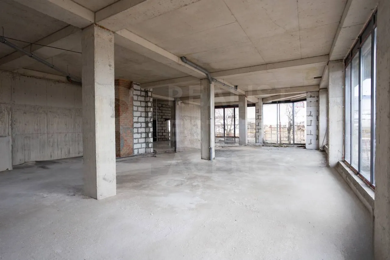 Spațiu comercial, 527 m² — Imagine 4