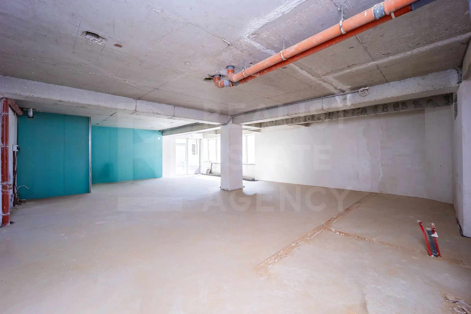 Spațiu comercial, 112 m² — Imagine 1
