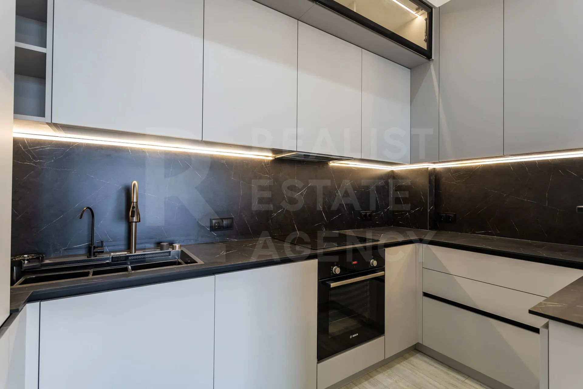 3-bedroom apartment, 100 m² — Image 2