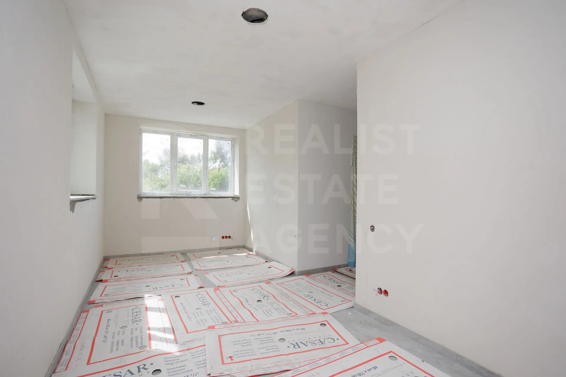 2-etaje casă, 5 camere, 170 m² — Imagine 4