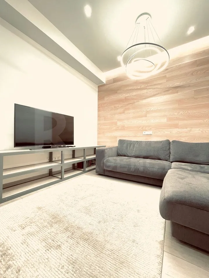 2-комнатная квартира, 75 м² — Изображение 1