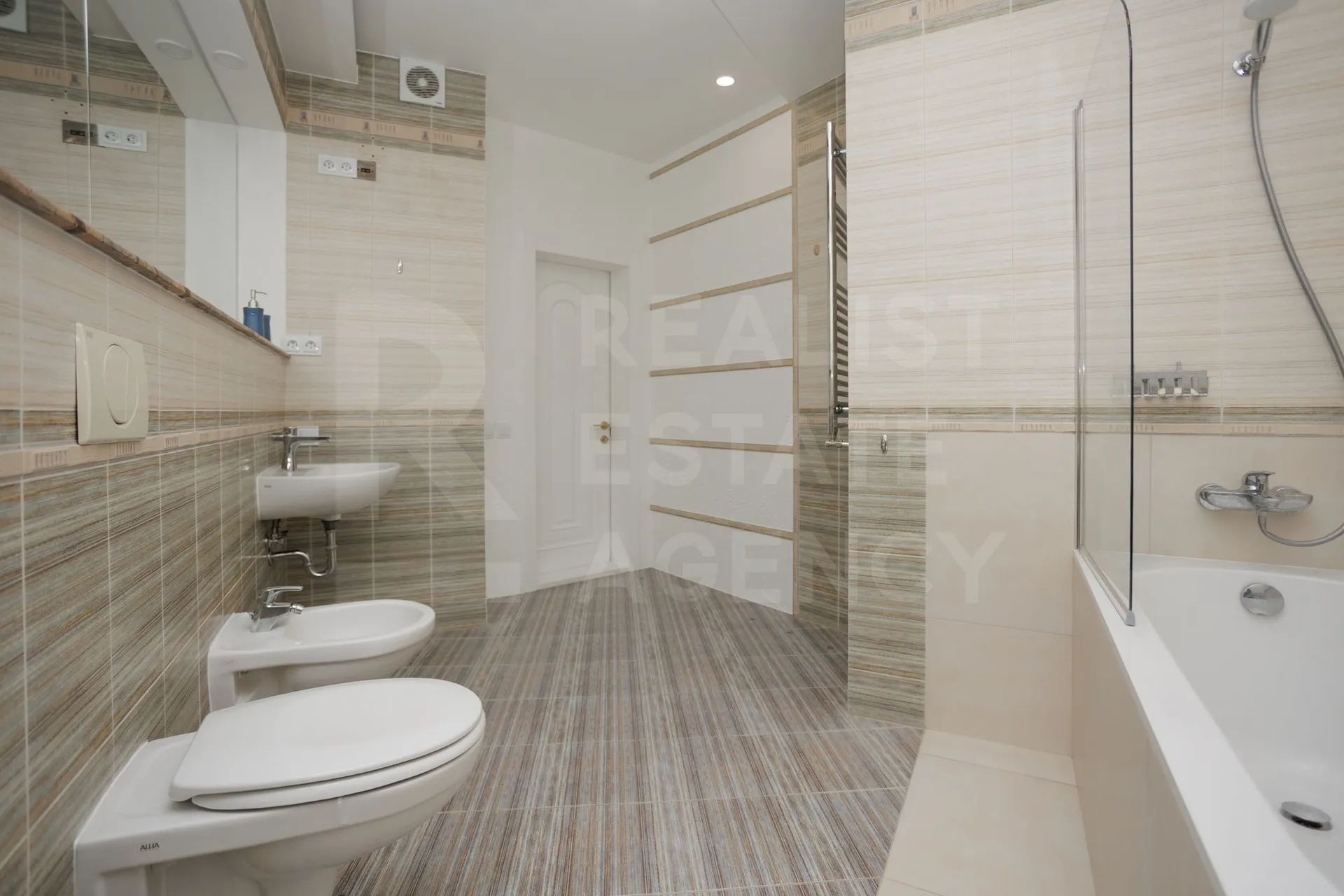 3-camere apartament, 120 m² — Imagine 4