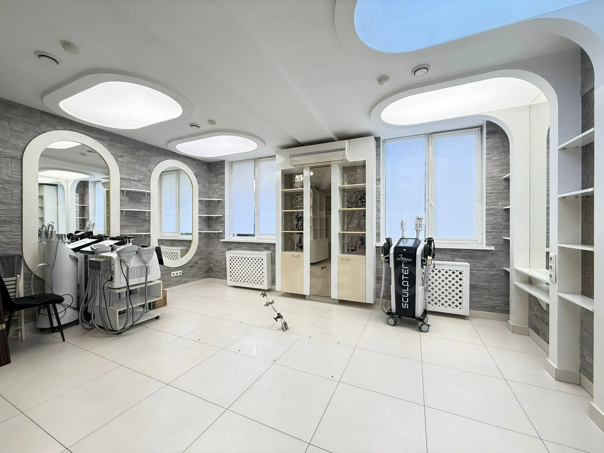 Spațiu comercial, 60 m² — Imagine 1