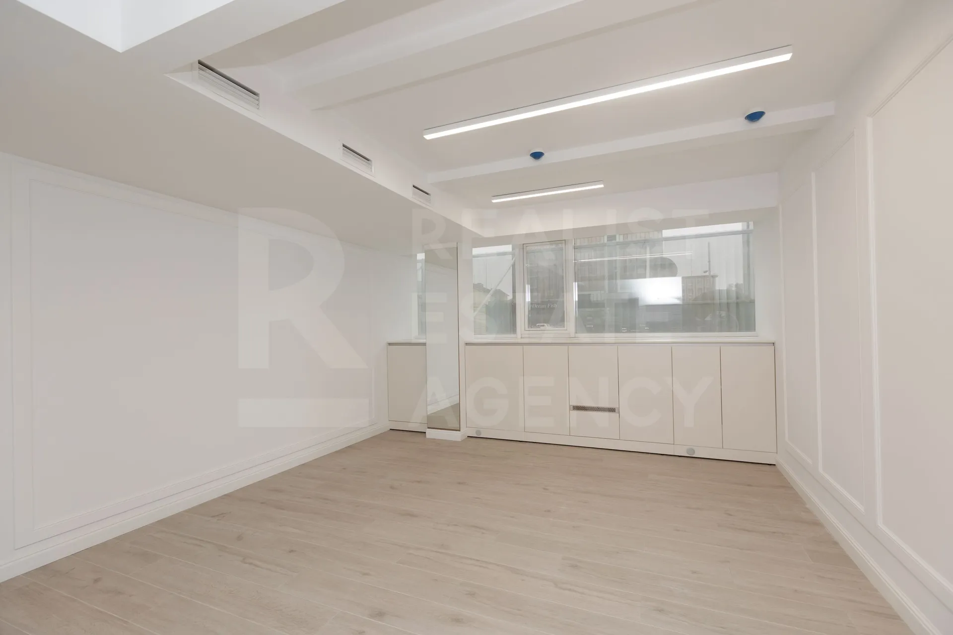 1-комнатный офис, 245 м² — Изображение 2