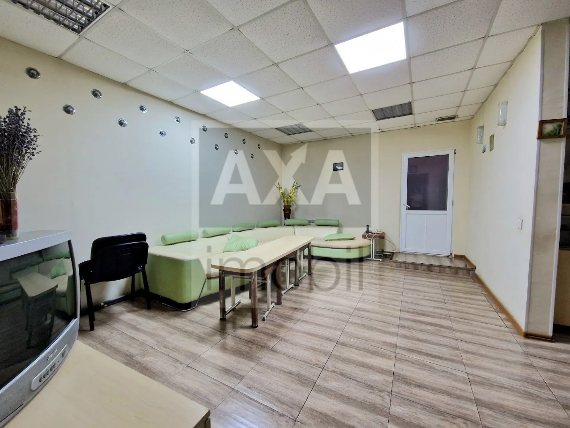 Коммерческое помещение, 3 334 м² — Изображение 2