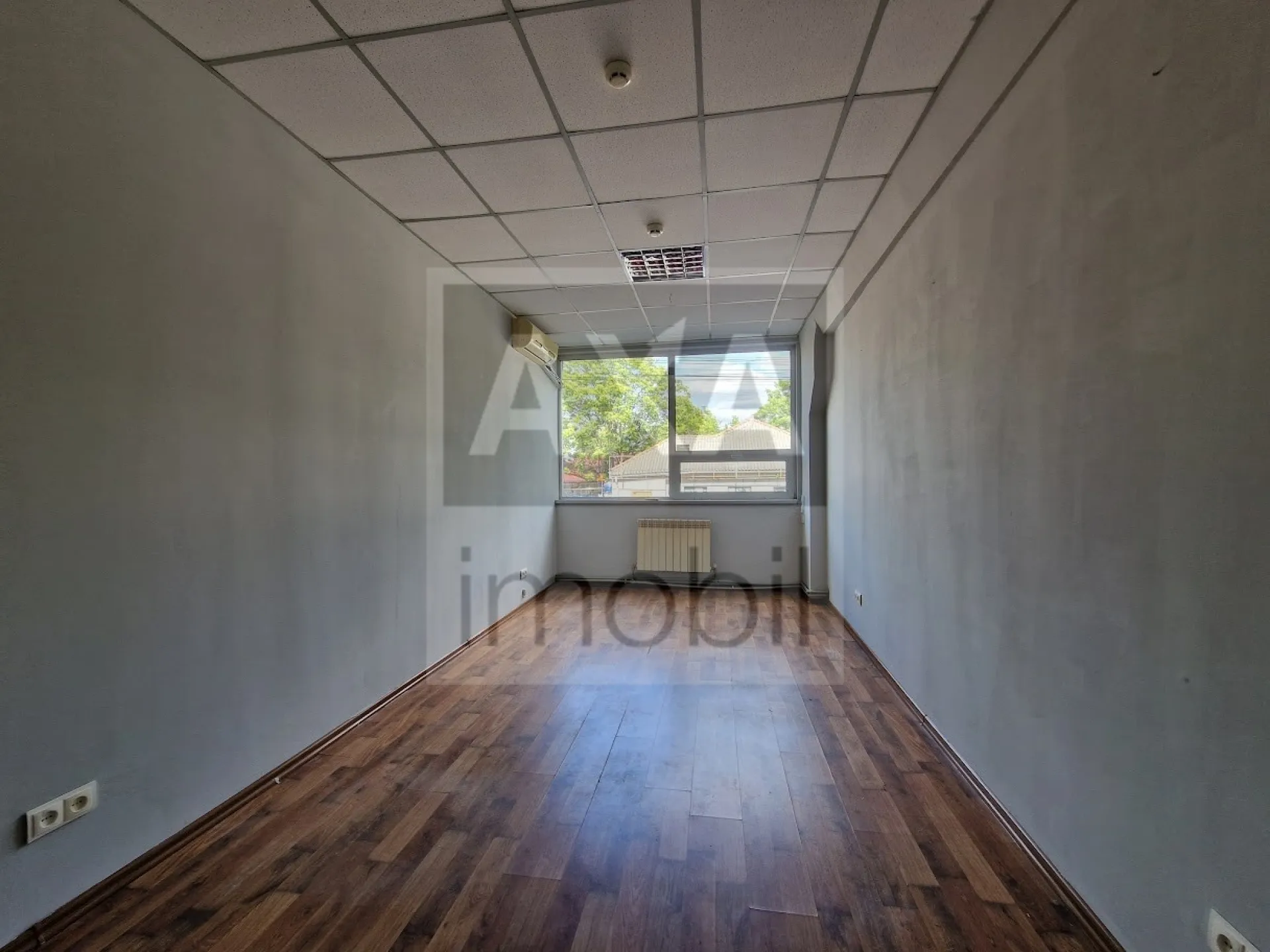 Коммерческое помещение, 3 334 м² — Изображение 1