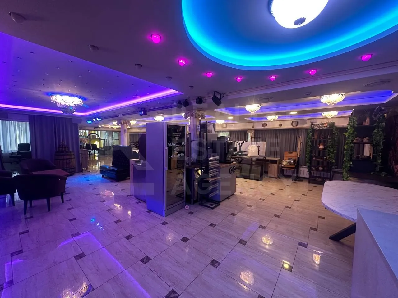 Spațiu comercial, 260 m² — Imagine 3