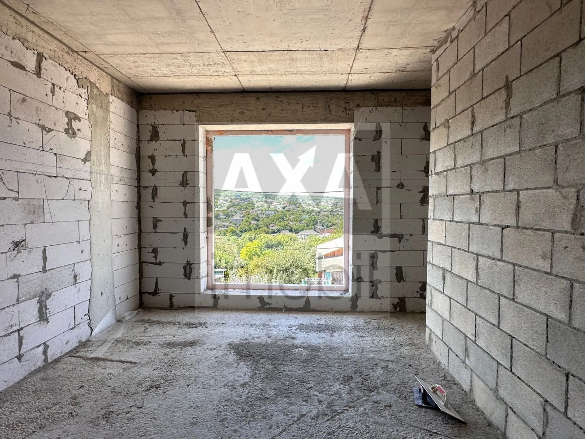 2-этажный дом, 3 комнаты, 180 м² — Изображение 2