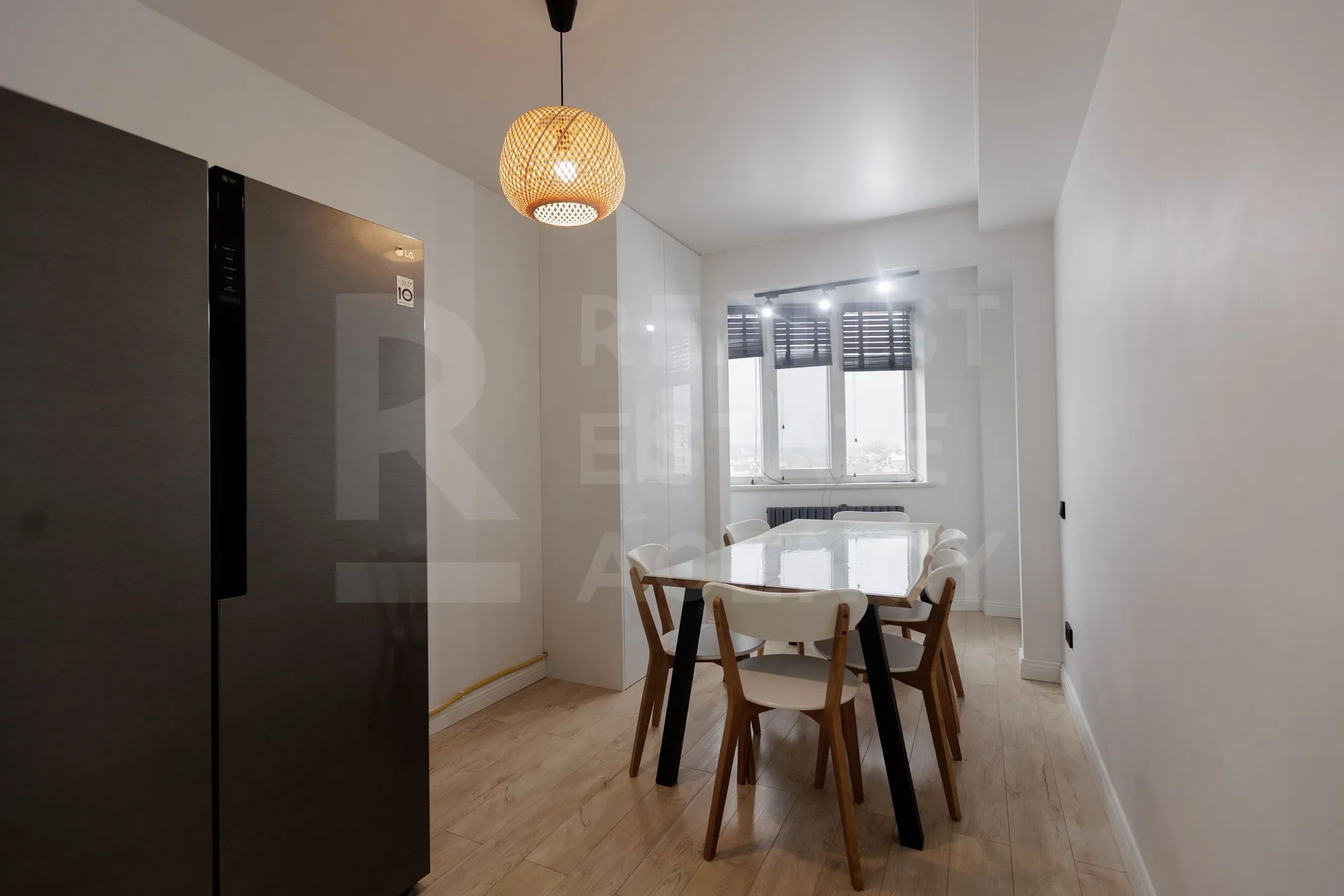 2-camere apartament, 77 m² — Imagine 3