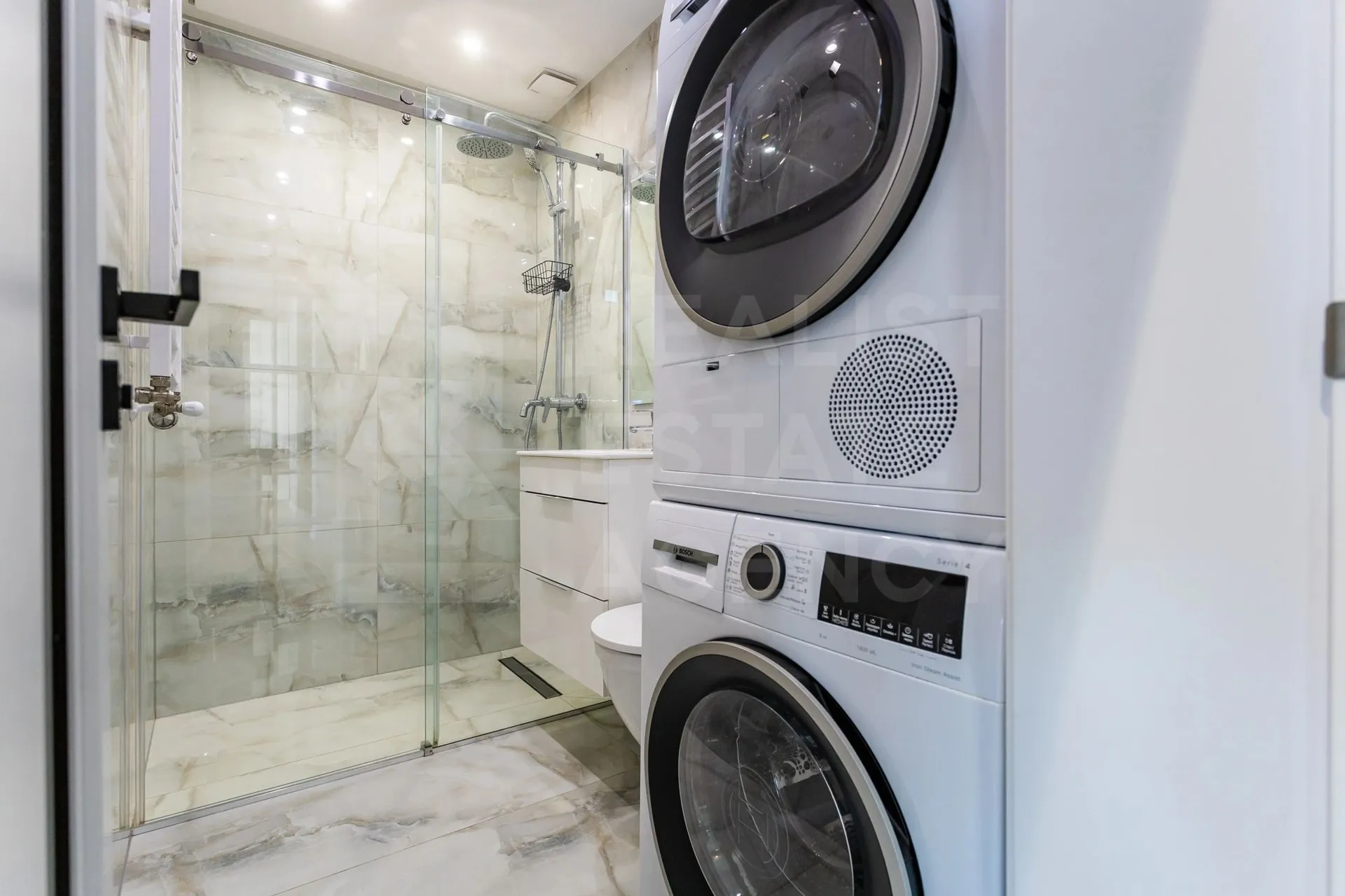 2-этажный дом, 4 комнаты, 110 м² — Изображение 4