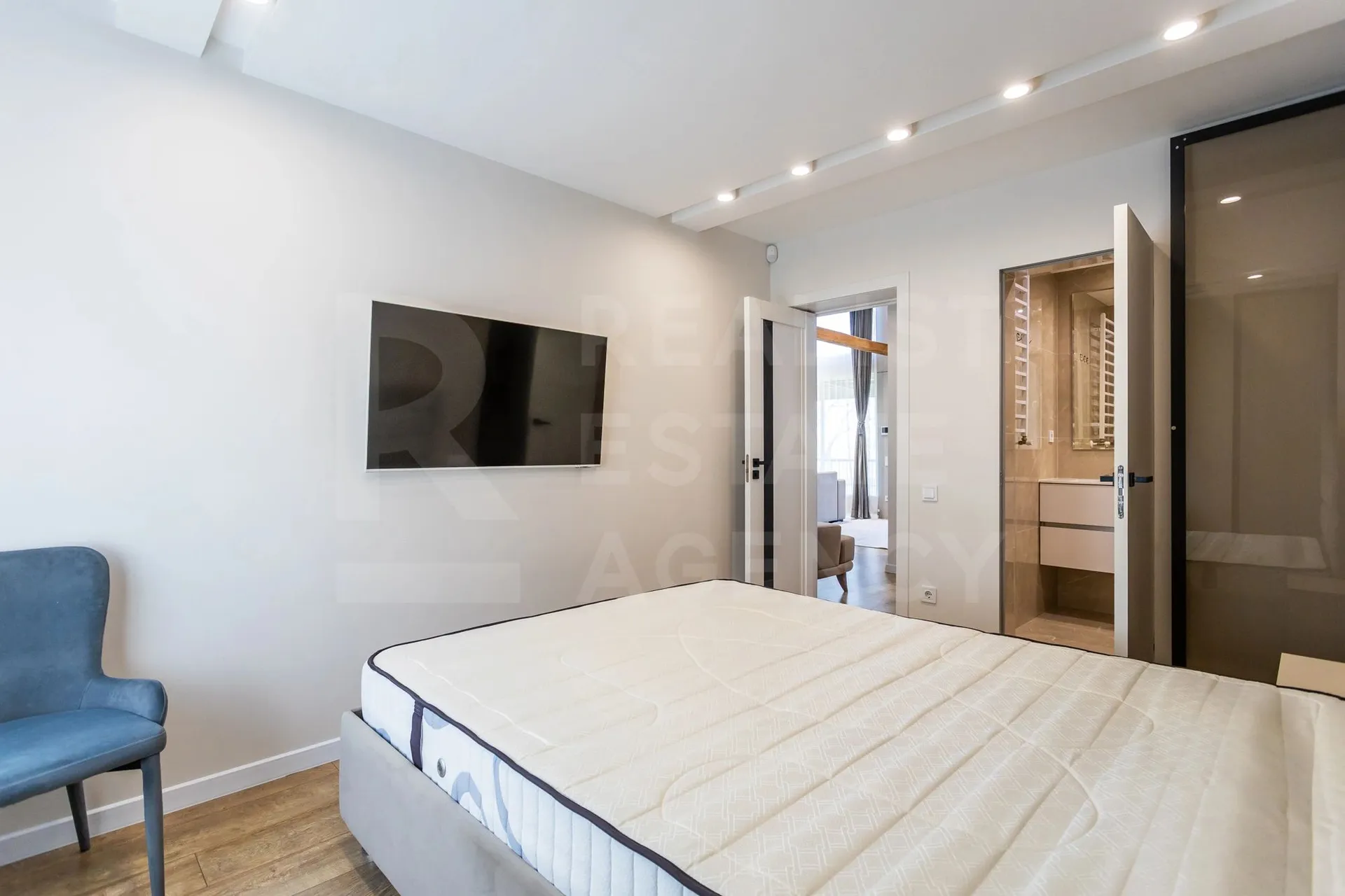 2-этажный дом, 4 комнаты, 110 м² — Изображение 3