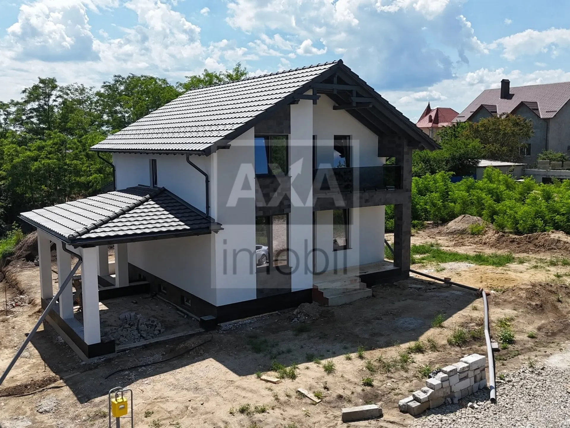 2-этажный дом, 3 комнаты, 250 м² — Изображение 1
