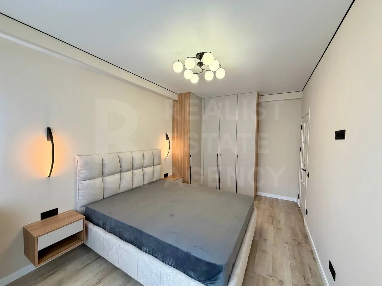 2-bedroom apartment, 70 m² — Image 3