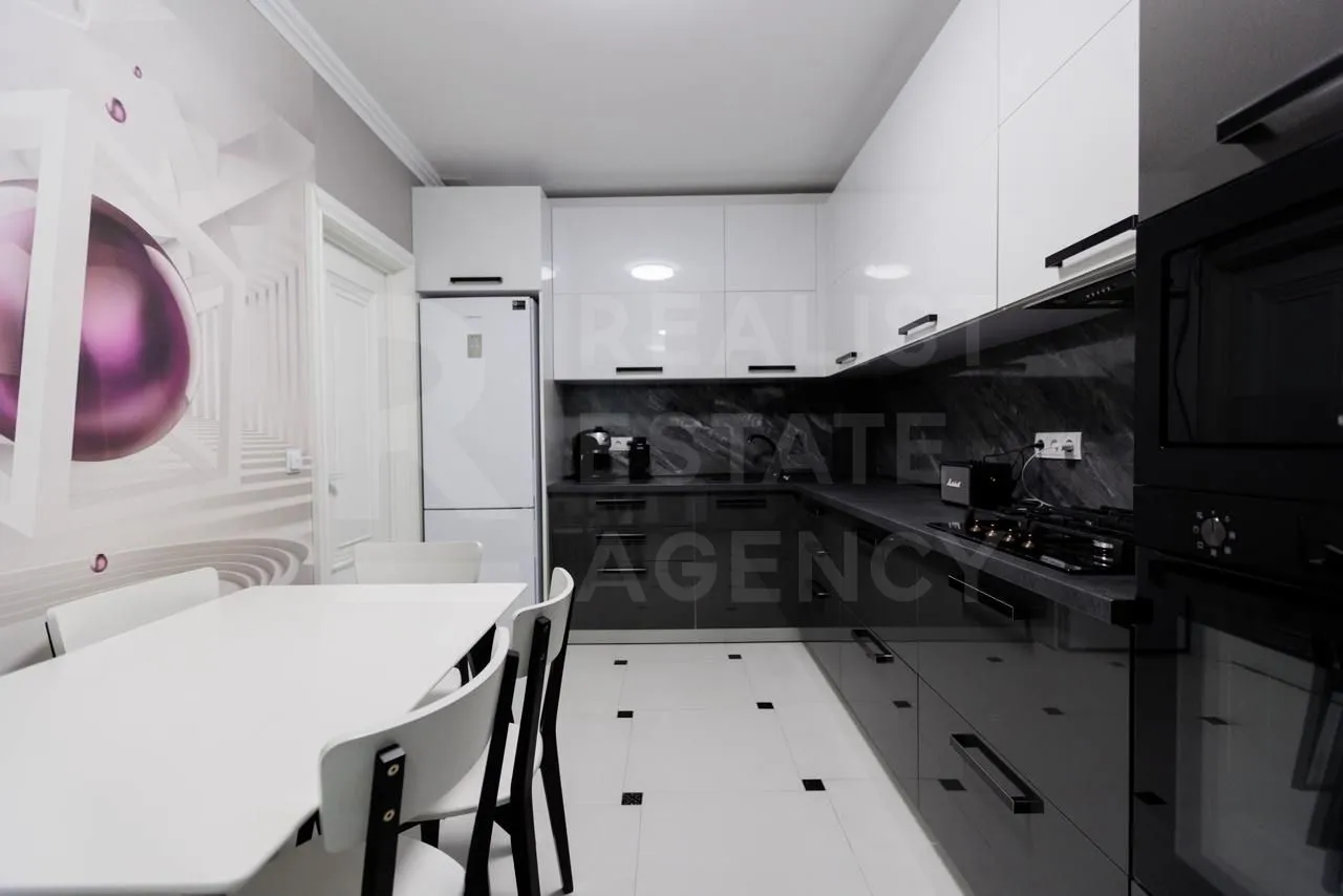 1-bedroom apartment, 45 m² — Image 2