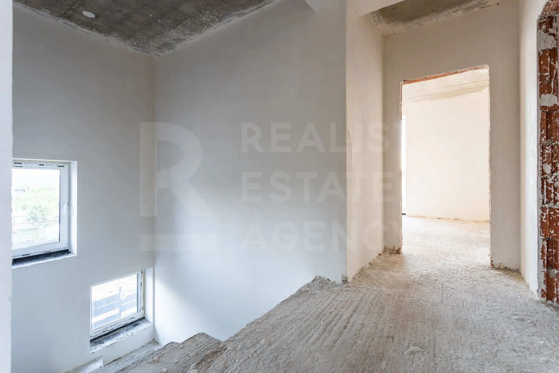 2-этажный дом, 5 комнат, 140 м² — Изображение 3