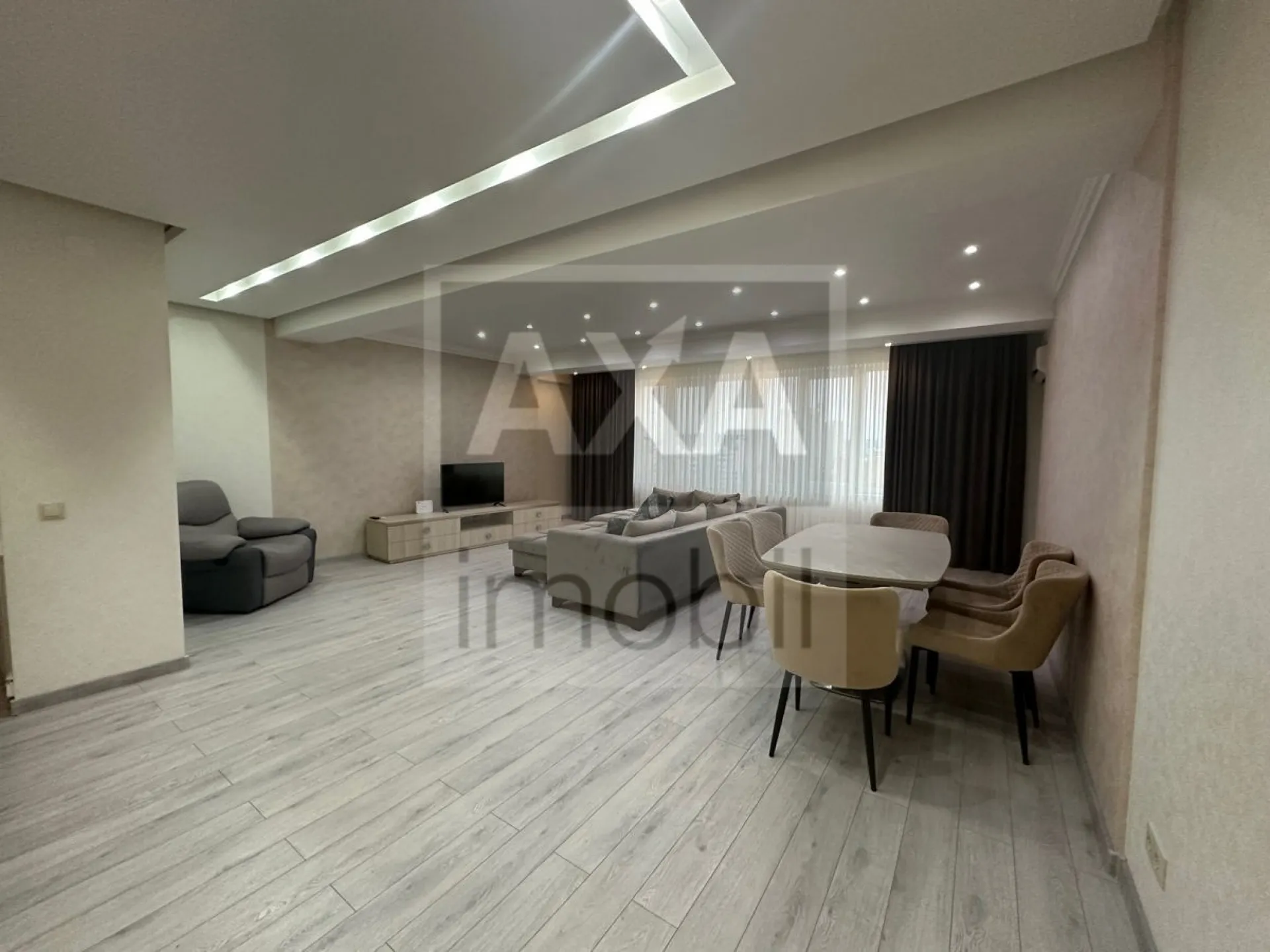 3-комнатная квартира, 135 м² — Изображение 1