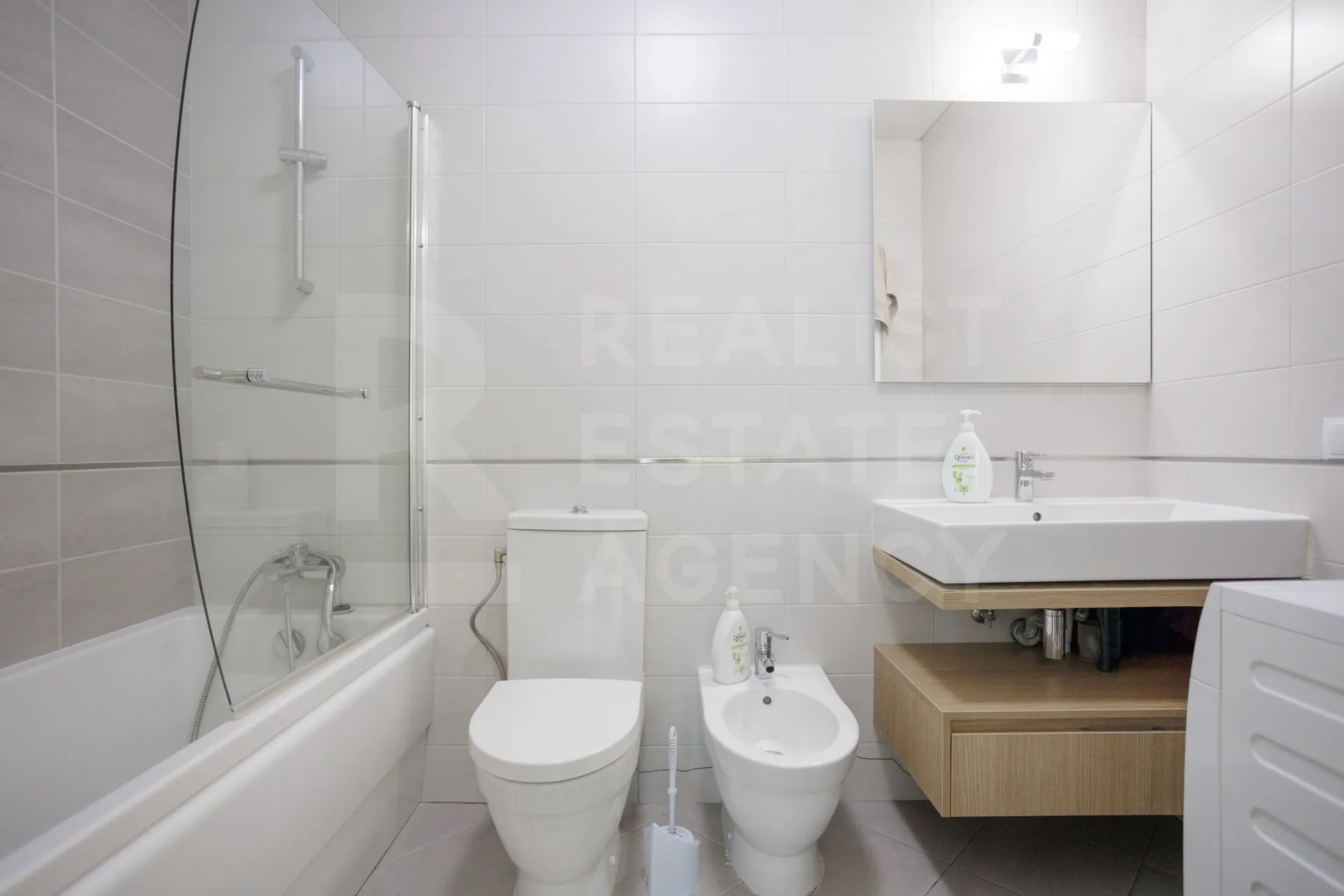 2-комнатная квартира, 68 м² — Изображение 4