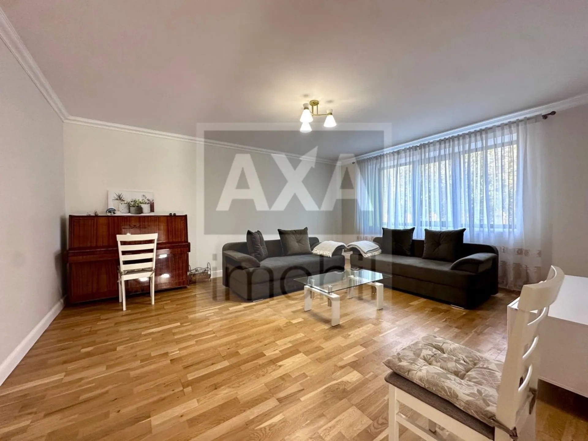 2-etaje casă, 4 camere, 180 m² — Imagine 3