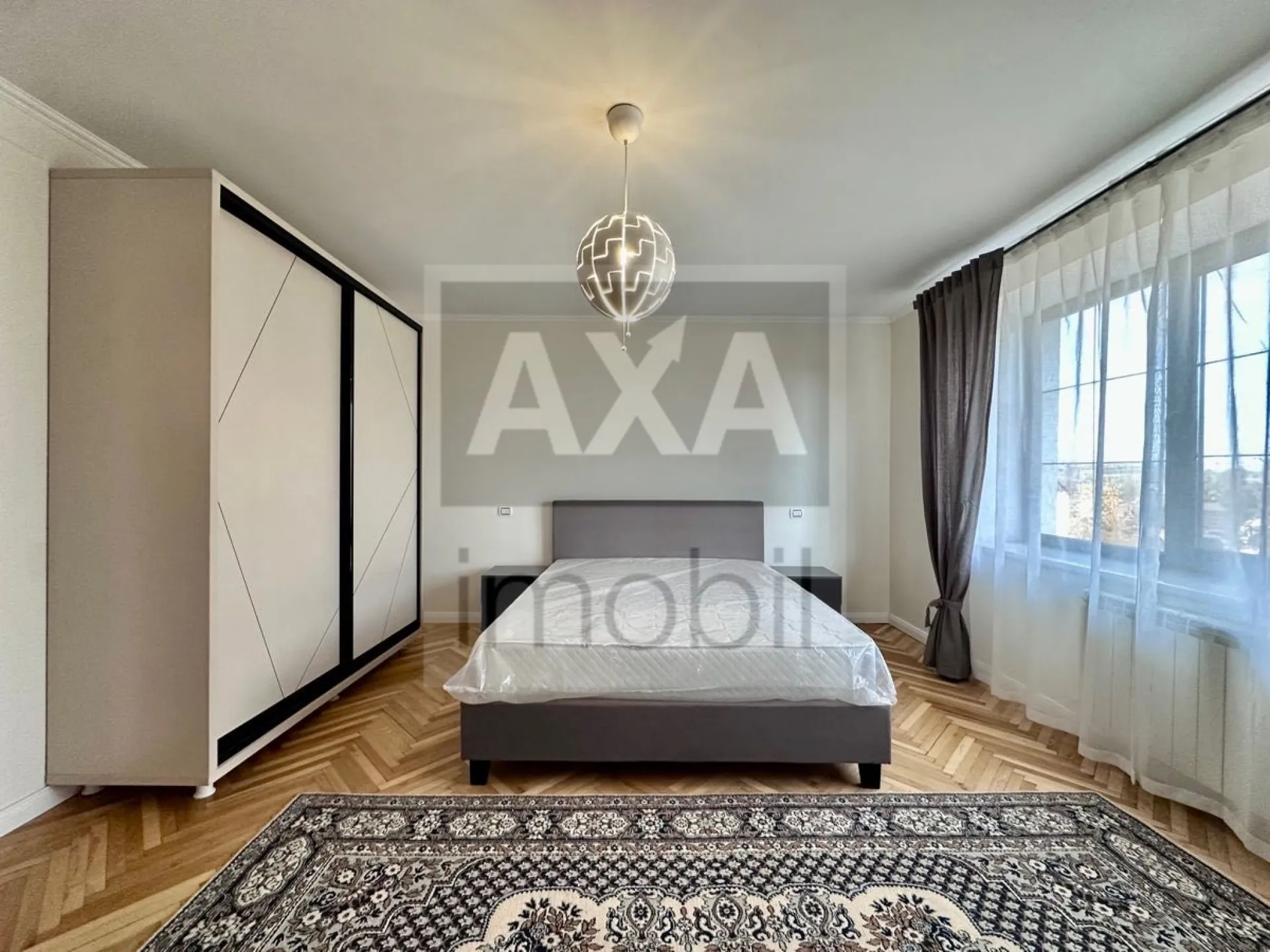 2-etaje casă, 4 camere, 180 m² — Imagine 4