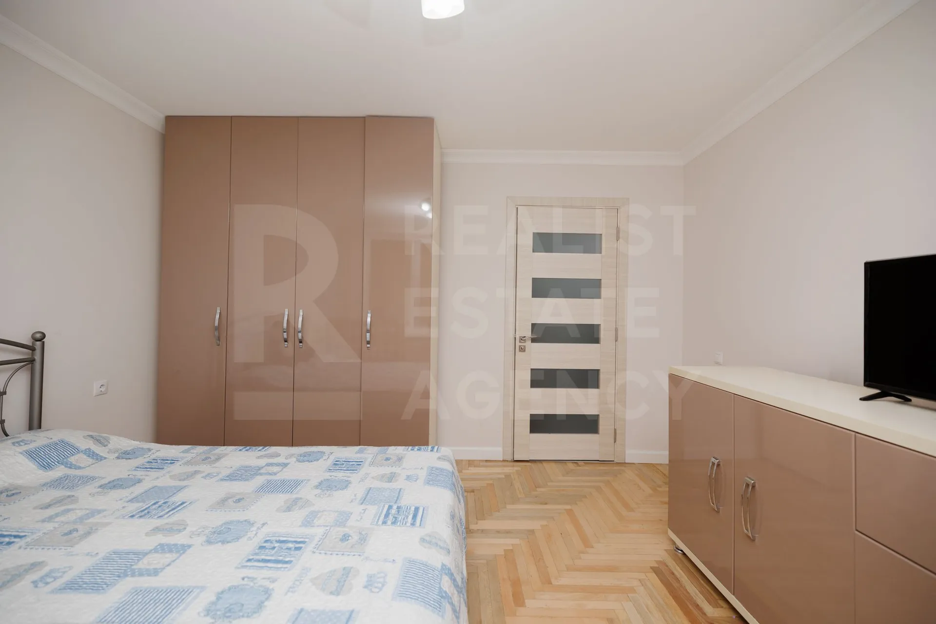 3-комнатная квартира, 102.6 м² — Изображение 2