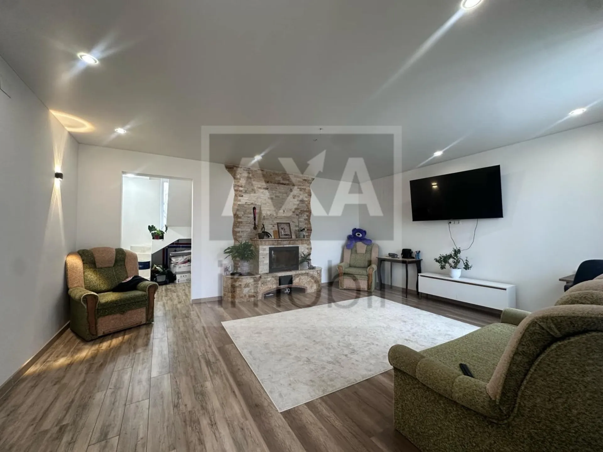 2-этажный дом, 3 комнаты, 160 м² — Изображение 3