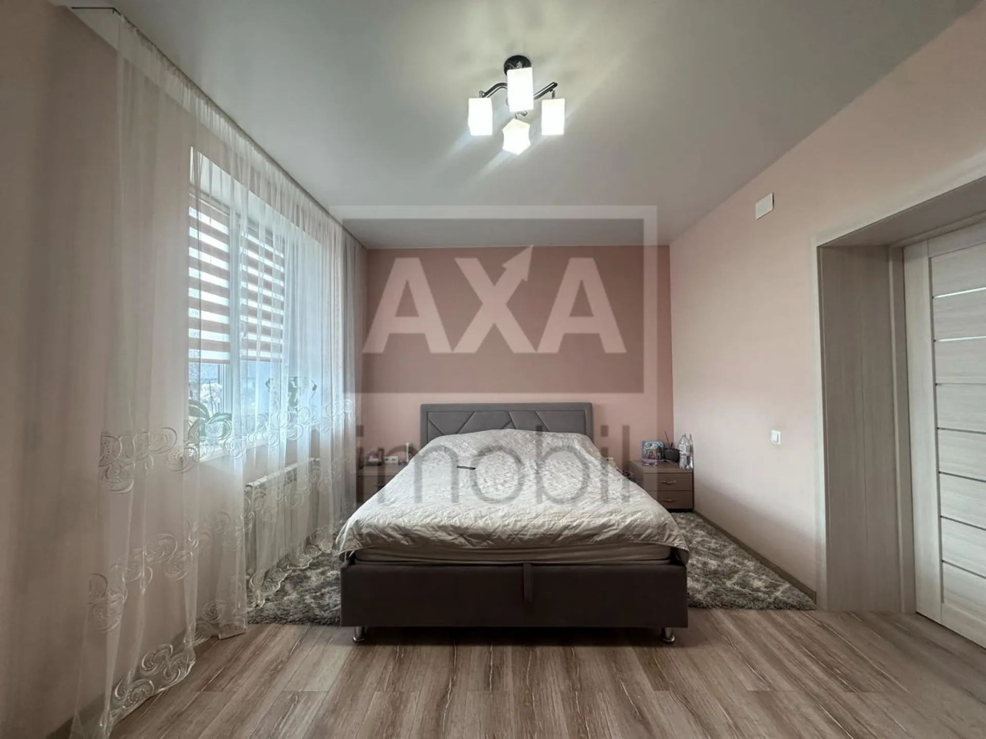 2-этажный дом, 3 комнаты, 160 м² — Изображение 4