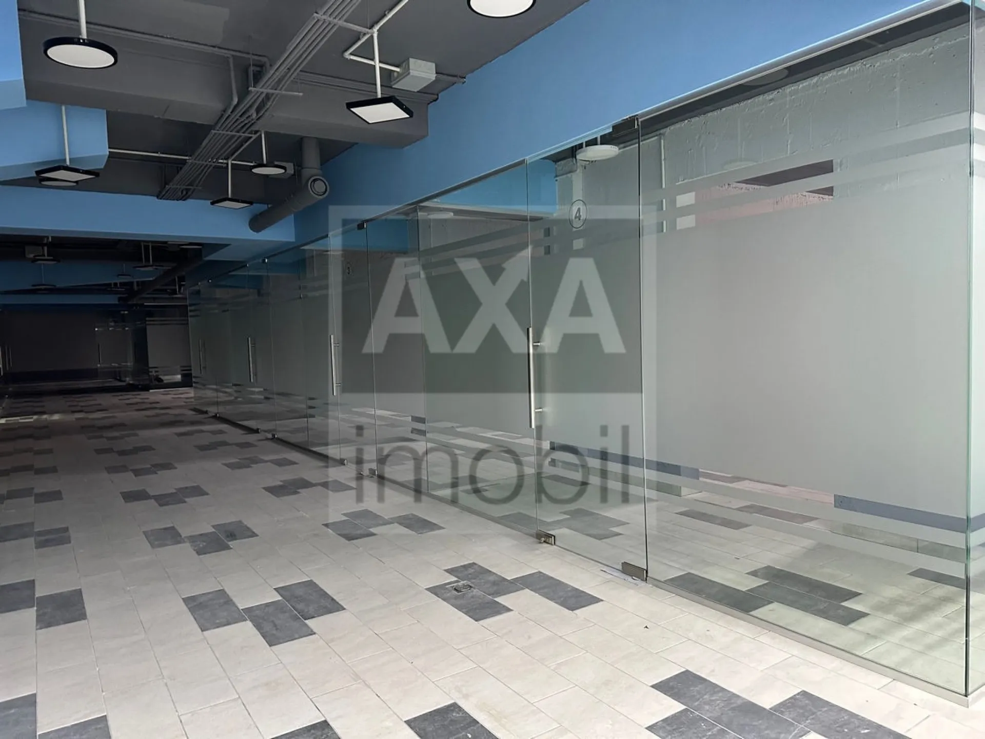 Spațiu comercial, 450 m² — Imagine 1