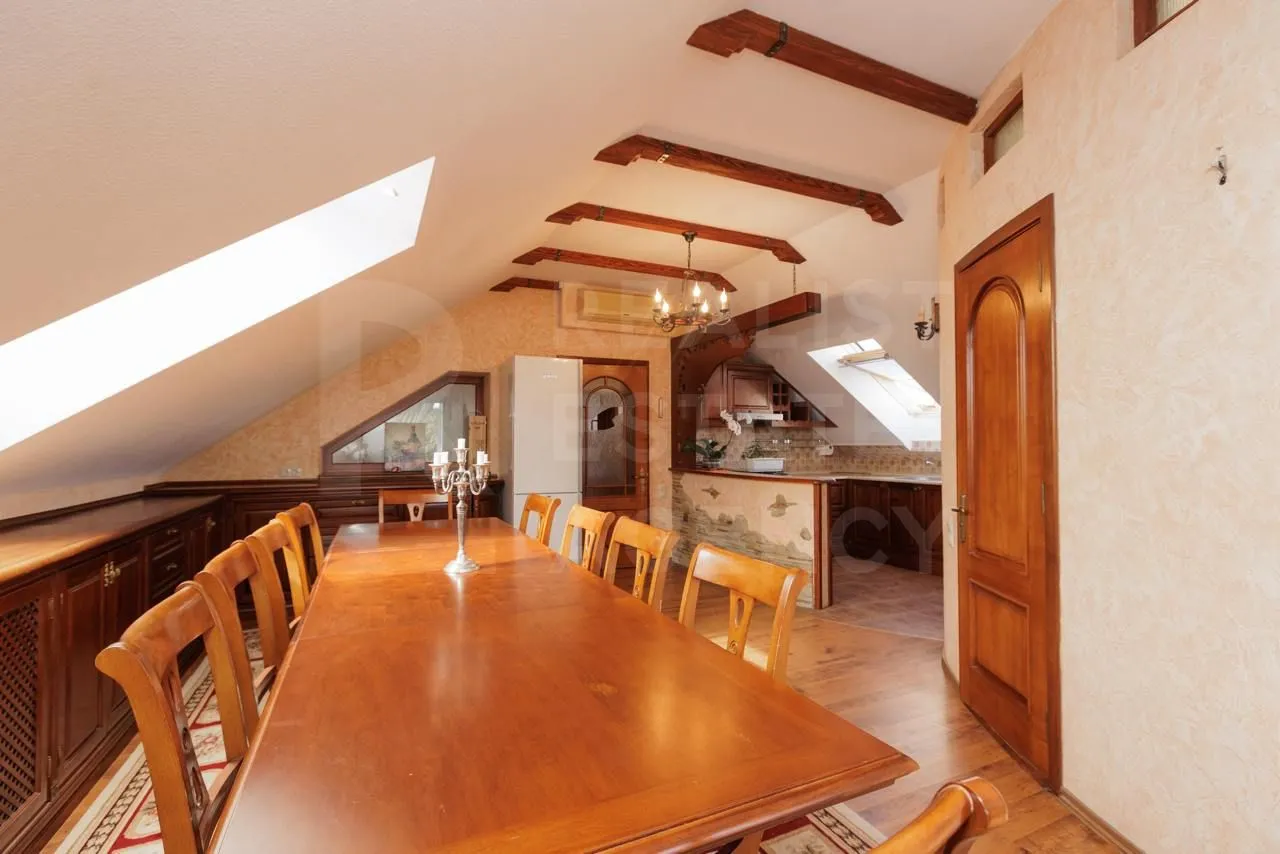 2-bedroom apartment, 111 m² — Image 3