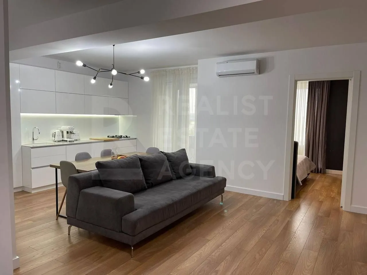 2-комнатная квартира, 80 м² — Изображение 1