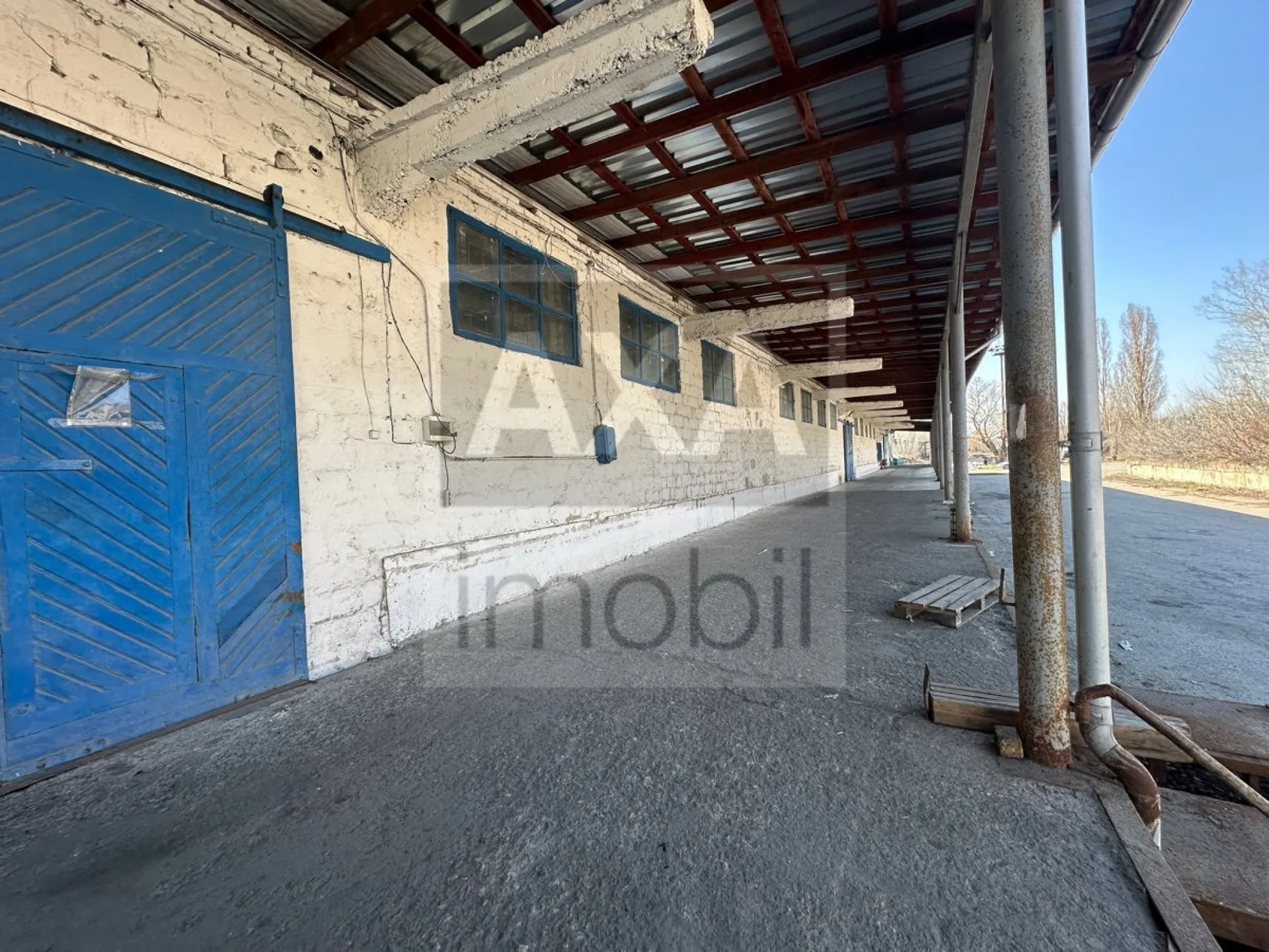Commercial space, 264 m² — Image 1